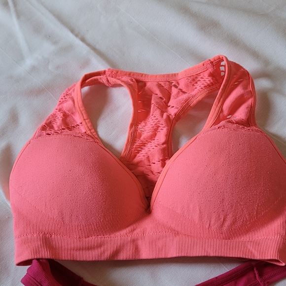 Sports bra /all 3 articles/ - Picture 3 of 4